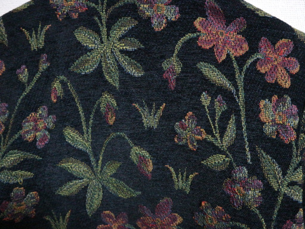 プリントでは表現できない柄の立体感。芸術的なゴブラン織りジャケットの魅力 | TOWER REPORTS