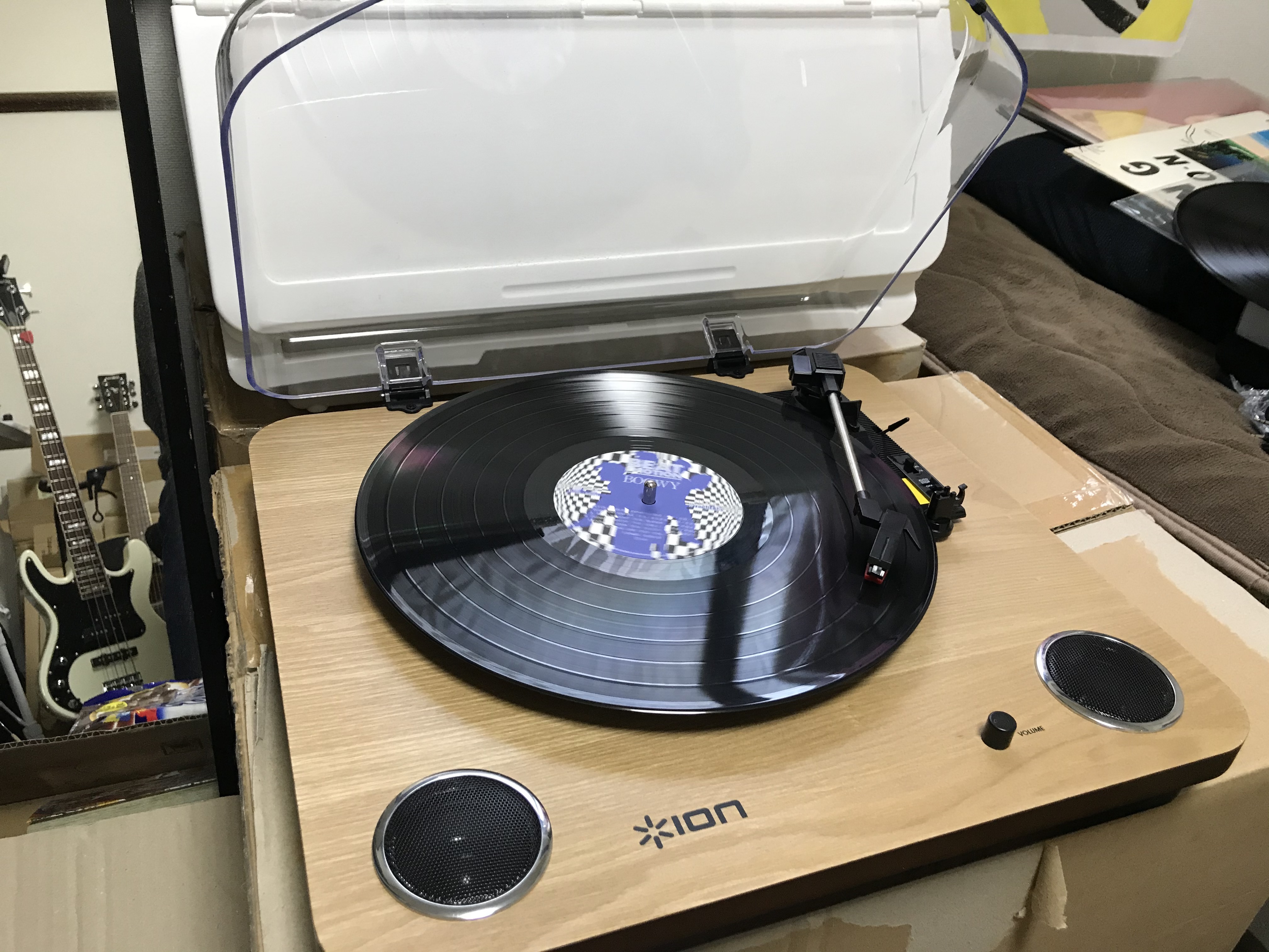 1万円で買えるレコードプレーヤー。ION「Max LP」購入レビュー | TOWER